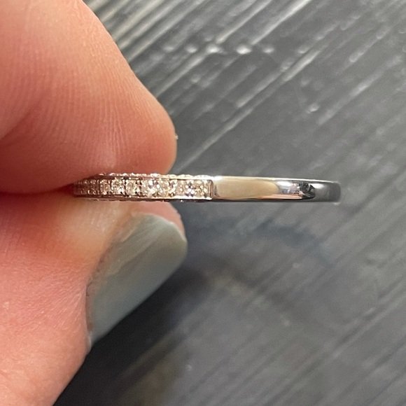 18k White Gold Custom Wedding Band - Picture 8 of 12